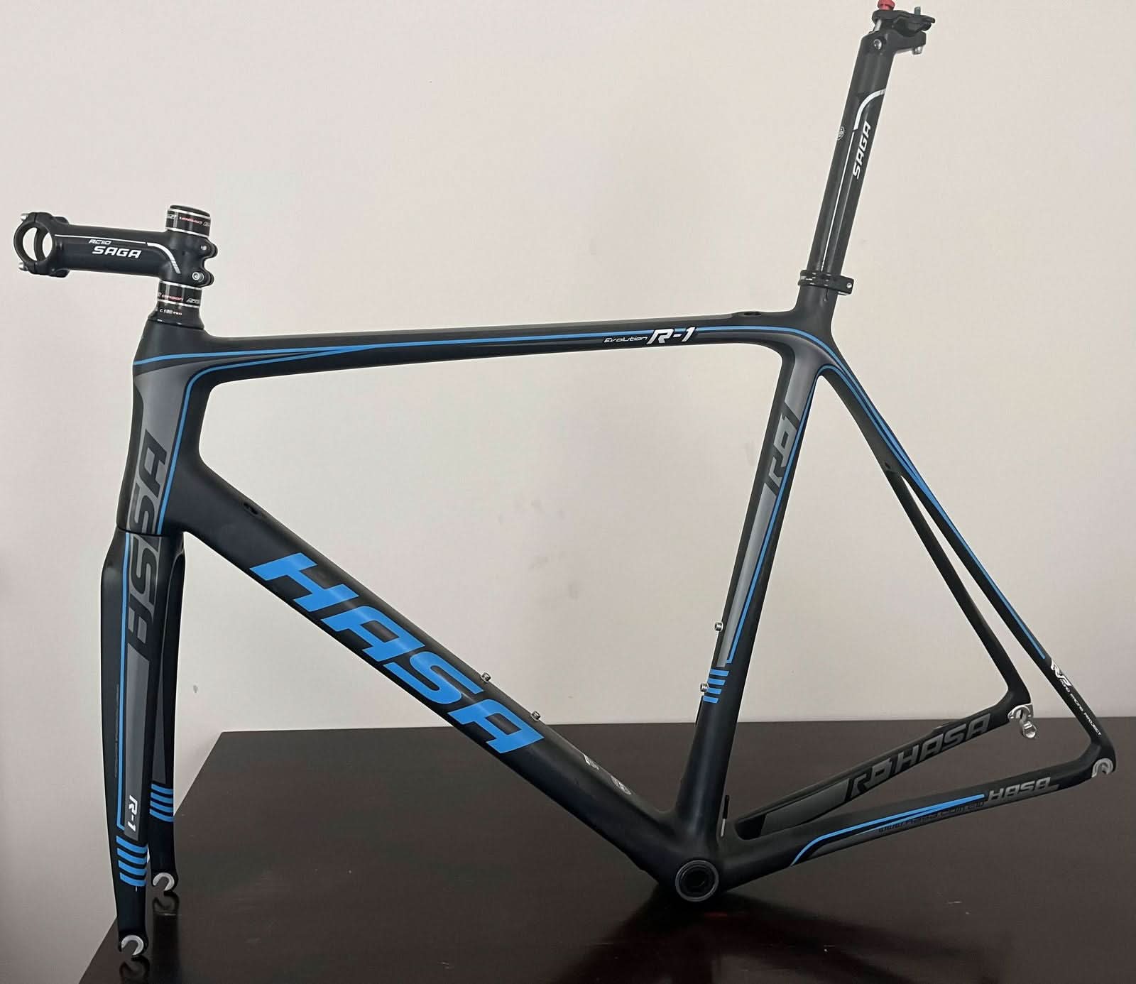 R-1 Evolution frameset - used – Brisbane Bicycle Services