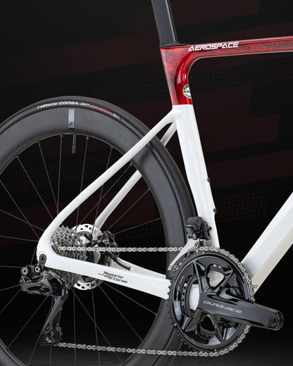 Aerospace Red Ice crack and white